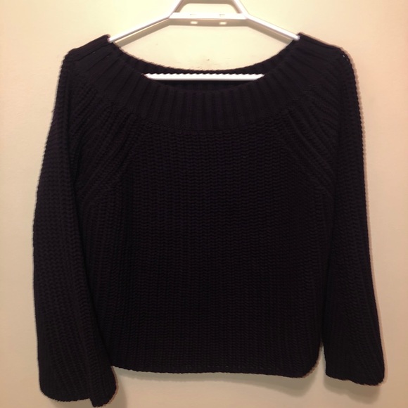 Off the shoulder sweater - Picture 3 of 6